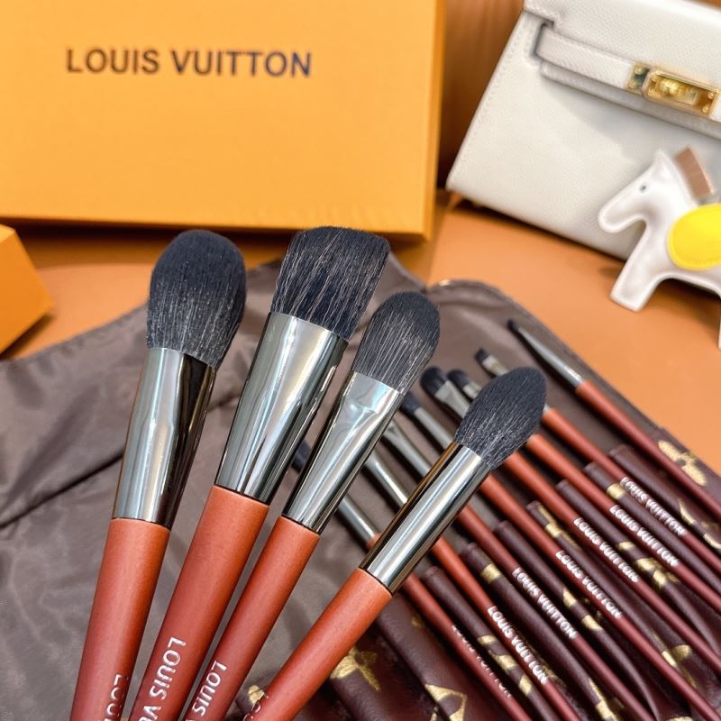 Louis Vuitton Makeup Brushe